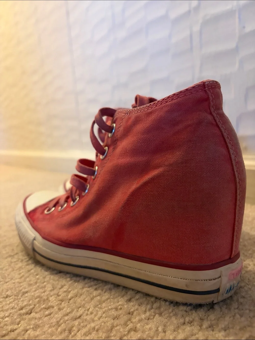 Converse Chuck Taylor All Star Lux Hidden Wedge Sneakers - Size 8